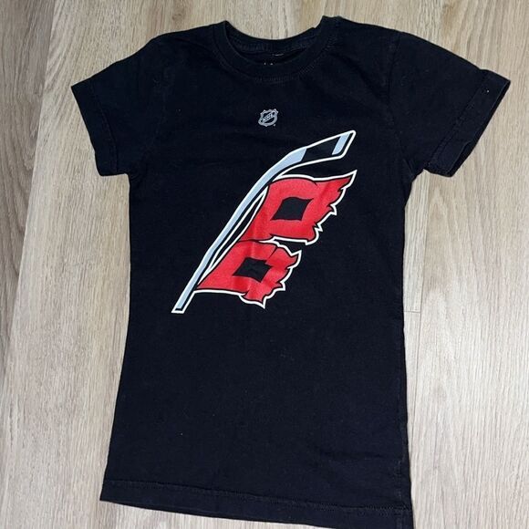 NWOT Girl Carolina Hurricanes 37 Andrei Svechnikov Black Flags Logo Jersey shirt - Picture 2 of 2